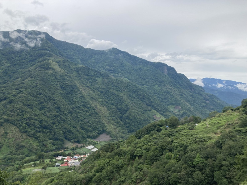 玉管處公告，恢復玉山國家公園八通關線、南二段線、秀姑巒線及馬博拉斯橫斷線開放。   圖：翻攝自玉山國家公園臉書