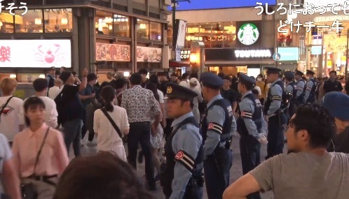阪神虎封王在即，大阪警方嚴正以待。   圖:翻攝自X