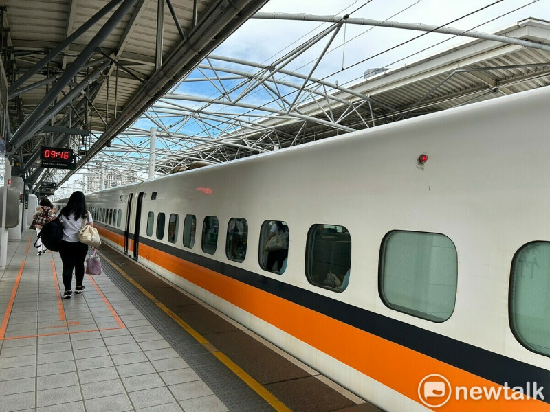 台灣高鐵公司決定除了原本的加開班次外，元旦連假將再加開8班次列車。   圖：林岑韋／攝 (資料照)
