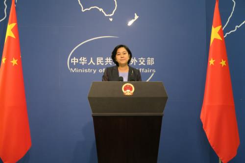 針對美日防長在香格里拉對話上就南海問題批評北京， 中國外交部發言人華春瑩（圖）4日表示，相關言 論「無視事實，顛倒黑白，完全是別有用心」。    圖：中央社資料照片