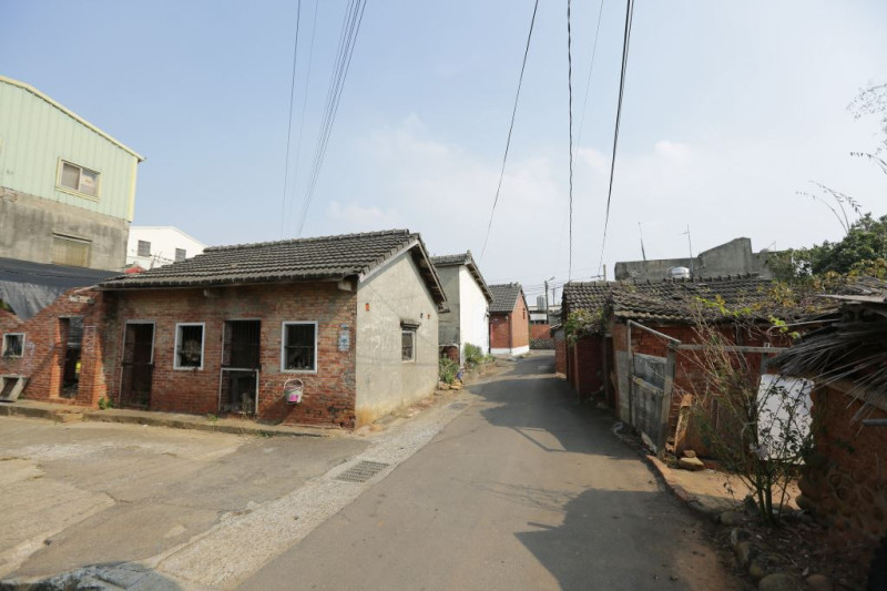 瑞井村的紅磚瓦建築帶有濃濃的歷史歲月痕跡   圖：台中觀光旅遊網提供