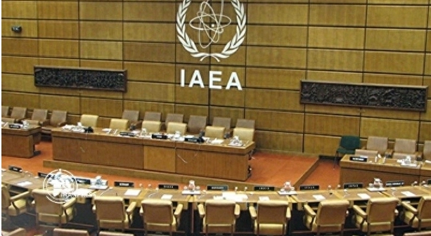 國際間傳聞，國際原子能總署 IAEA 秘書處收了日本政府 100 萬歐元，修改福島核汙水檢測報告的相關數據，引發各國質疑，公信力受到挑戰。   圖 : 翻攝自騰訊網/鄔話不說