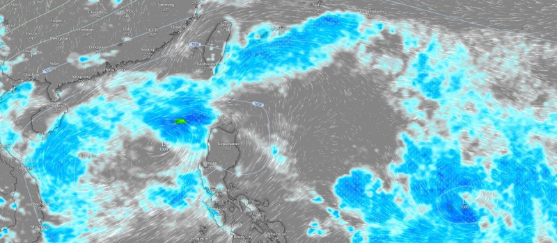下週二大低壓帶建立，預計下週四過後開始籠罩台灣，會讓中秋連假前半段天氣較不穩定，相當容易下雨。   圖：取自台灣颱風論壇