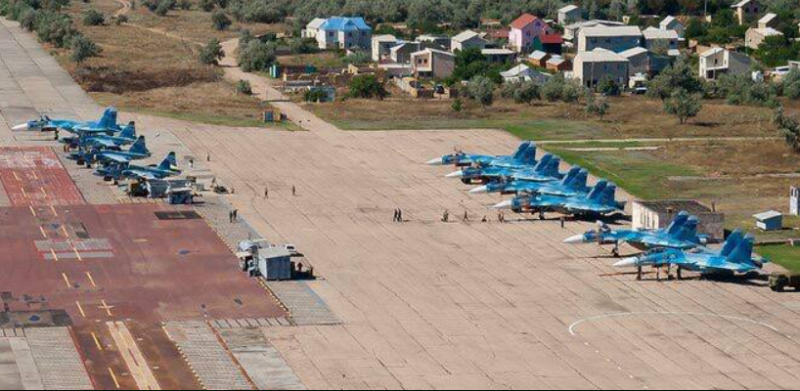 俄軍在克里米亞的薩基空軍基地。(資料照片)   圖 : 翻攝自推特帳號 @anno1540