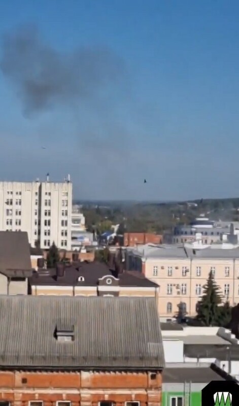 除了哈利諾機場外，同樣在庫爾斯克的其他建築，也遭到了烏克蘭無人機攻擊。   圖：翻攝自 Special Kherson Cat X（前推特）帳號