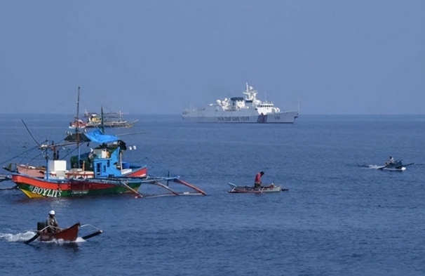 在南海主權爭議區域，中國和菲律賓之間的緊張局勢日益升溫。   圖 : 翻攝自3號國際站