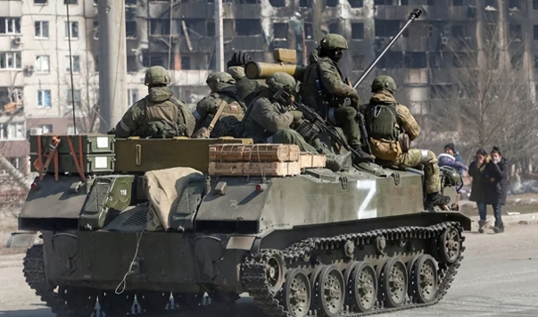 俄羅斯總統普丁已經給國防部長紹伊古下了「軍令狀」，要求他在 1 個月內讓俄軍重新獲得前線的主動權。   圖 : 翻攝自中國教授張家棟個人官網