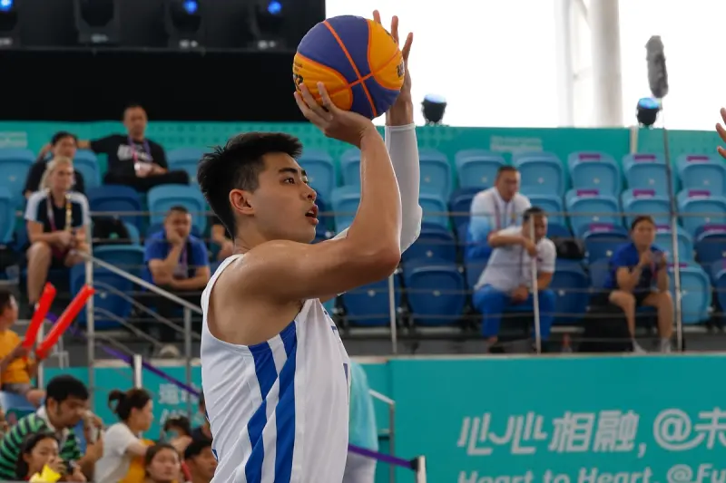 杭州亞運3X3籃球四強戰，林信寬延長賽投進致勝2分球絕殺韓國。   圖：中華奧會提供