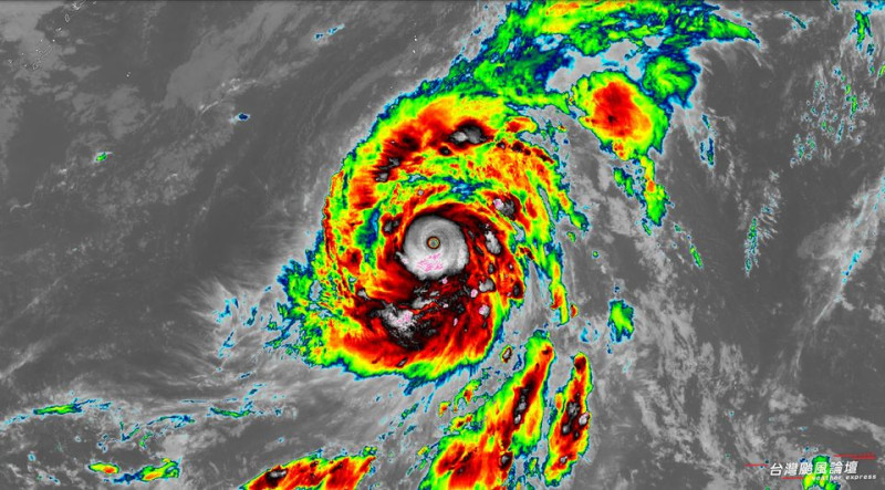 布拉萬與今年第2號颱風瑪娃並列為2023年颱風風王。   圖：取自台灣颱風論壇