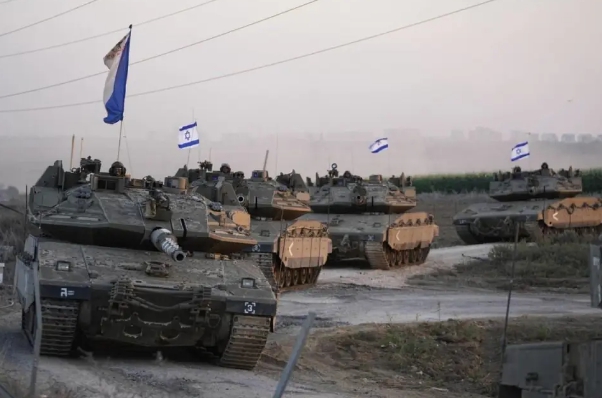 以色列近期動用大量士兵、坦克與裝甲車等，進入加薩北部作戰。   圖 : 翻攝自騰訊網/湘評中外