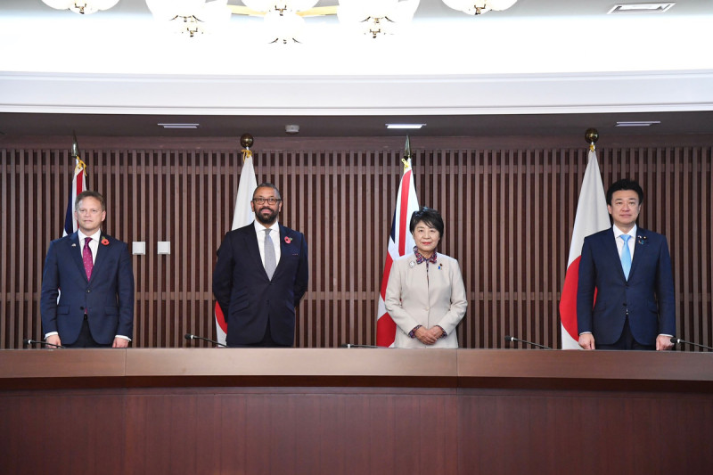 日本與英國7日在東京舉行外長及防長「2＋2會談」，會後發布聯合聲明，呼籲和平解決台海議題，並支持台灣有意義參與國際組織。   圖：翻攝日本防衛省自衛隊Twitter