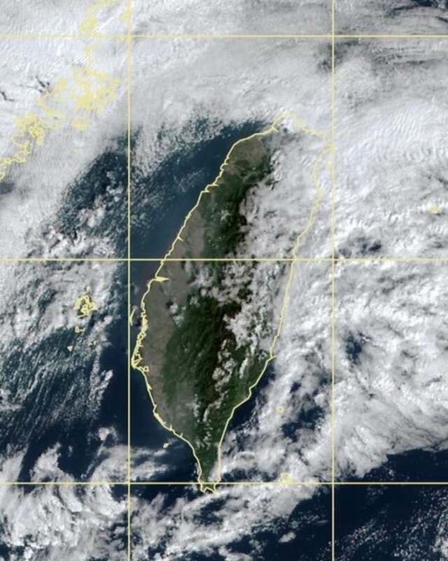 明(16)晚開始鋒面通過，大陸冷氣團南下，帶來乾冷的空氣，北部、中部、宜蘭可能降至11度。   圖：取自鄭明典