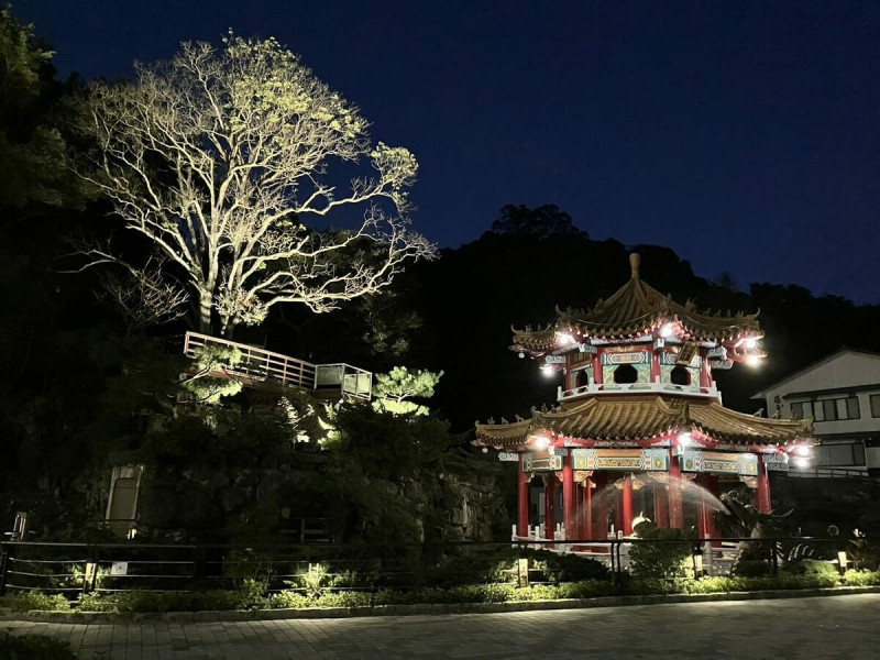 貓纜指南宮站參與光環境點燈，將贈送點燈遊客限量100份的貓纜大禮包。   圖：台北捷運公司／提供