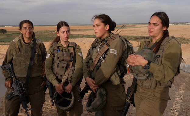 在10月7日的哈瑪斯突襲中，以色列執行了史上第一場女性實戰坦克戰， 7 名女兵駕坦克擊殺了數十名恐怖分子。   翻攝自X帳號「@SydneyDaddy1」