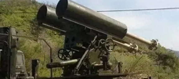黎巴嫩真主黨的火箭砲發射裝備。   圖 : 翻攝自騰訊網/杜文龍