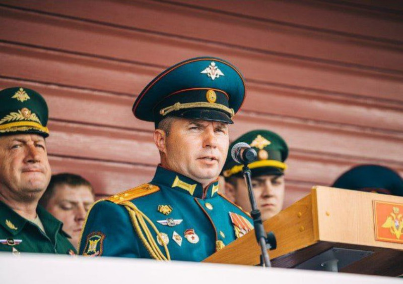 擔任俄羅斯第 14 軍團副司令的扎瓦茨基少將，近期因踩到地雷陣亡。   圖：翻攝自 NiKITa X（前推特）帳號