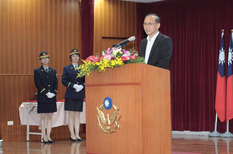 行政院長林全今天到台南市，出席「台南市警察節106年警察節慶祝大會」。   圖：行政院提供