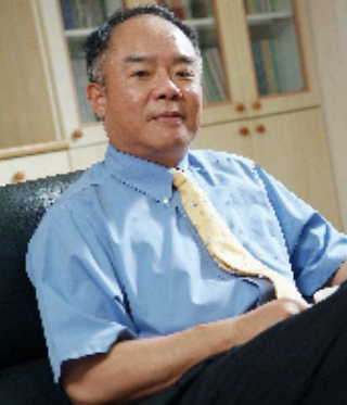 交大教授謝漢萍在兼任該校副校長期間，擔任中國地區公司的獨董，違反公務員服務法第13條第1項規定。   圖:翻攝自交通大學官網