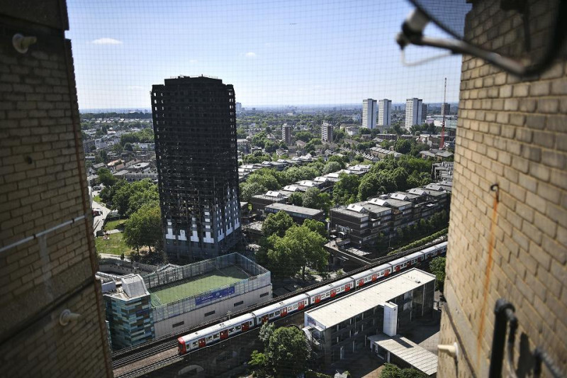 BBC中文網報導指出，倫敦大樓的火災引發城市建築防火的討論，對於正在進行城市化建設的中國也帶來啟示。   圖：達志影像/美聯社