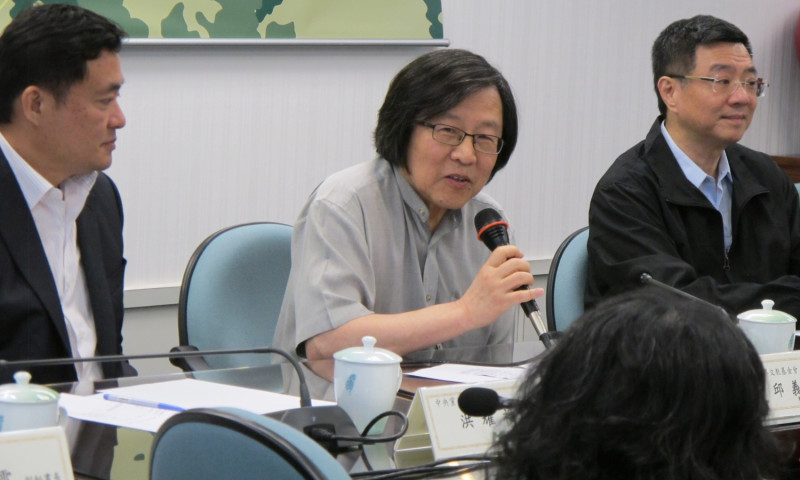 民進黨前秘書長邱義仁19日內部演講時表示，台灣的兩岸政策策略就是要模糊。   圖：林朝億/攝