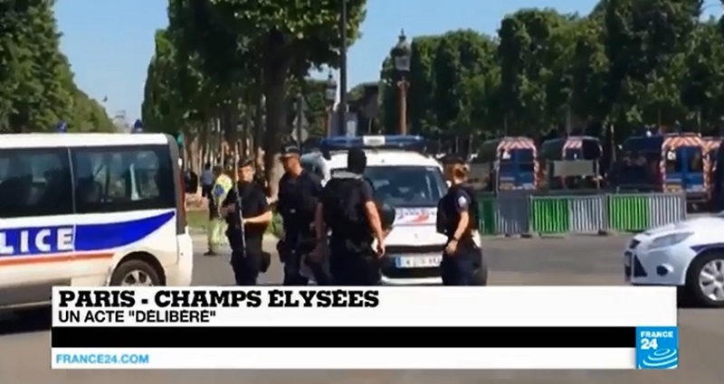 法國警方封鎖現場與香榭麗舍大道周邊。   圖：翻攝網路