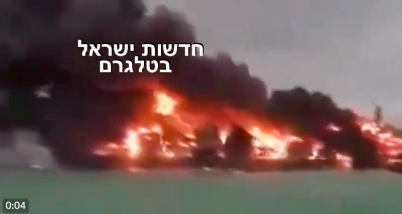 葉門什葉派武裝組織「青年運動」警告稱，他們將襲擊所有前往以色列的船隻。圖為據信是上週日在葉門附近遭襲擊的英國貨船。   圖：擷自「X」@oliaklein