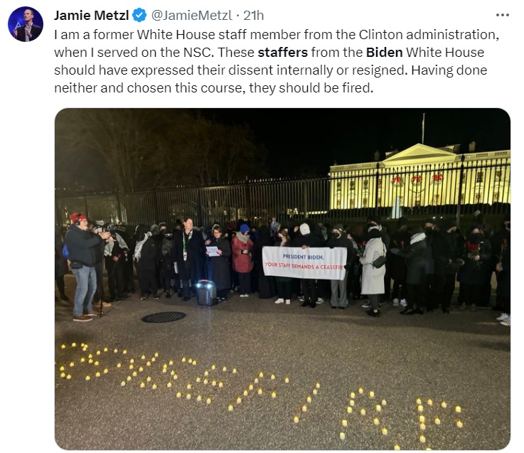 美國前白宮官員Jamie Metzl在推特分享拜登政府公務員抗議現場，他們舉行守夜活動，點燃蠟燭，拼出「停火」字樣。   圖：翻攝自Jamie Metzl推特