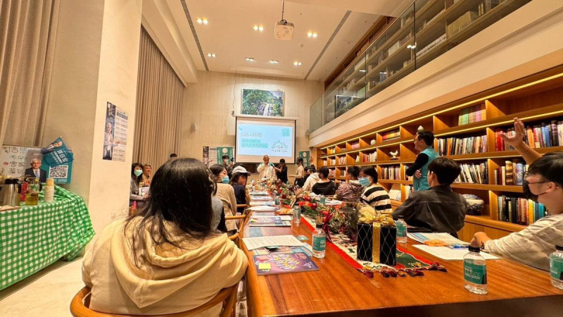 「台灣青年安心拼,起造高雄新願景」未來青年政策座談會。 圖說:郭倍宏競總/提供