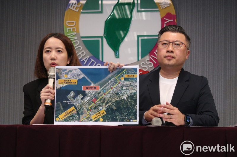 民進黨發言人張志豪及賴辦發言人戴瑋姍。   圖：林朝億/攝