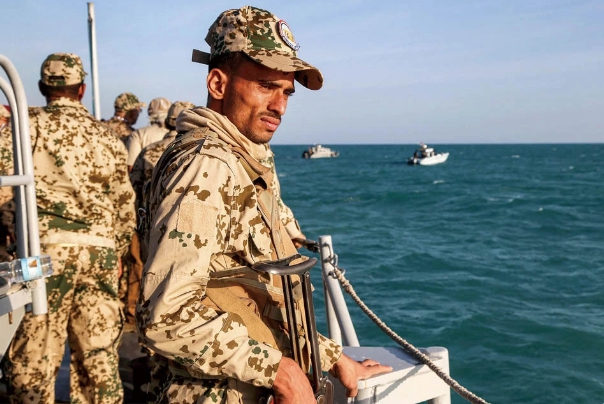 葉門海岸護衛隊在海上巡邏。   圖 : 翻攝自新華社
