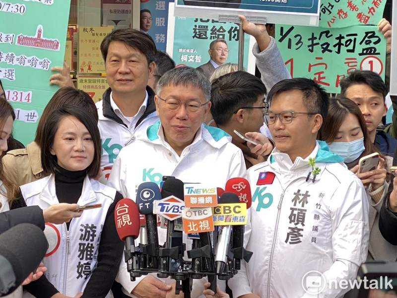 民眾黨總統候選人柯文哲啟動全台車掃行程今天進入第三天，上午赴新竹縣與黨籍市議員林碩彥車掃。   圖：周煊惠 / 攝