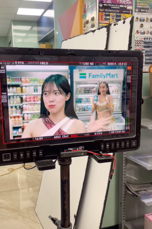 李多慧發出16秒的短片，標題寫著「你好，2023」，內容則是在台灣接廣告的點點滴滴。   圖：翻攝自李多慧IG