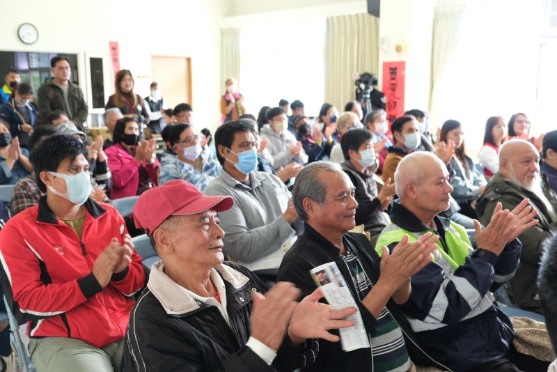 原住民族委員會主委夷將‧拔路兒Icyang‧Parod今(8)日在花蓮縣主持「價購台糖土地座談會」。 圖:取自原住民族委員會官網