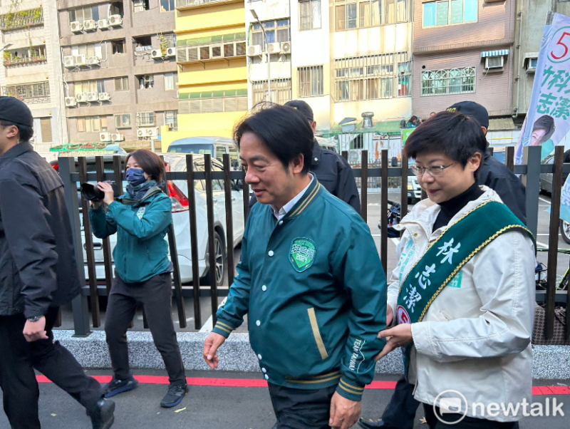  賴清德今日從新竹市出發車隊掃街一路向北，新竹市立委候選人林志潔陪同。 圖：黃宣尹攝 