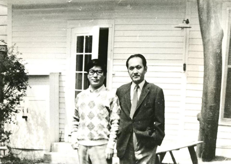  1971年5月，彭明敏與宗像隆幸合影。 圖：國史館提供（資料照） 