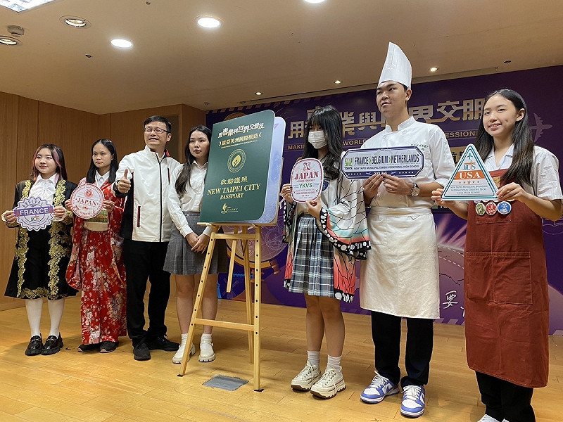 新北市教育局推國際見學方案，讓新北技高生及國中生透過專業技能和全世界交朋友。   圖：林昀真/攝