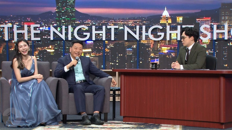 中國媒體人王志安日前在《賀瓏夜夜秀》訕笑身障者。   圖：截自STR Network YouTube