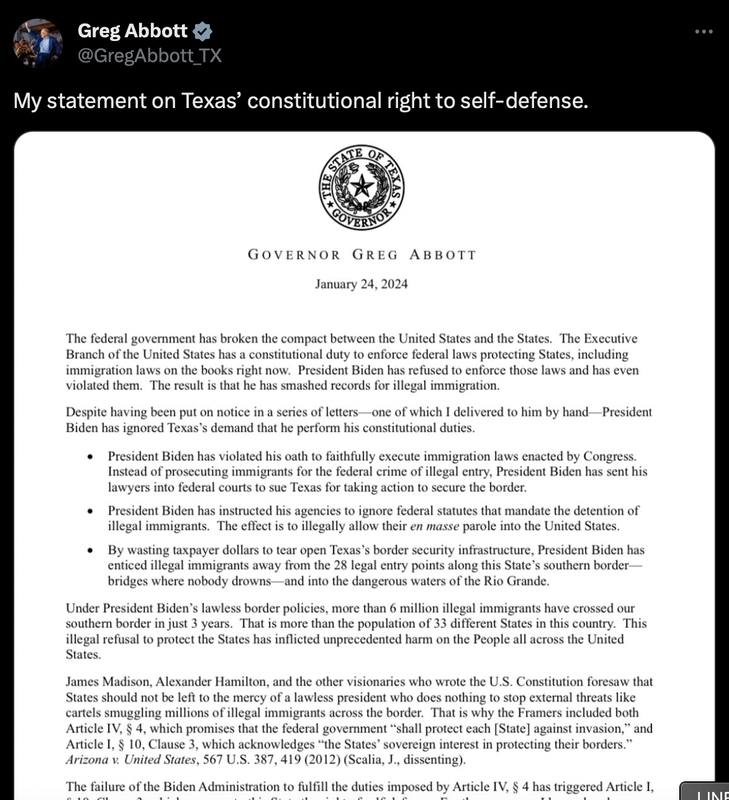 共和黨籍德州州長阿博特 25 日發布聲明強調，州政府坐擁免受移民「入侵」的「自衛」權利，批評拜登拒絕執行已成文的移民法，甚至違反該法律。   圖 : 翻攝自X@GregAbbott_TX