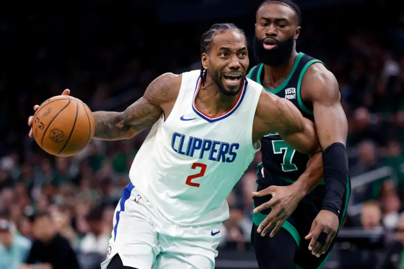 ▲快艇一哥雷納德（Kawhi Leonard）轟30分，球隊還是落敗。（圖／美聯社／達志影像）   