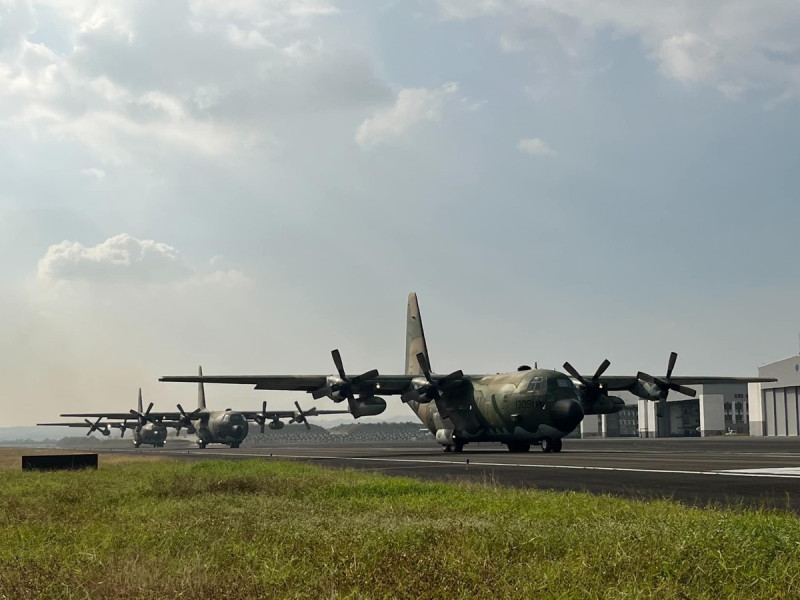 中華民國空軍第六混合聯隊使用C-130H型力士運輸機。   圖：翻攝「臉書」國防部發言人粉絲專頁