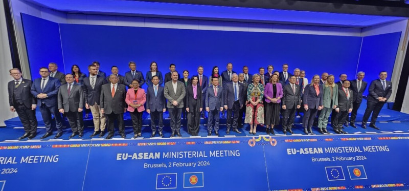 歐盟與東協2日舉行部長級會議。   （圖取自twitter.com/ASEAN）