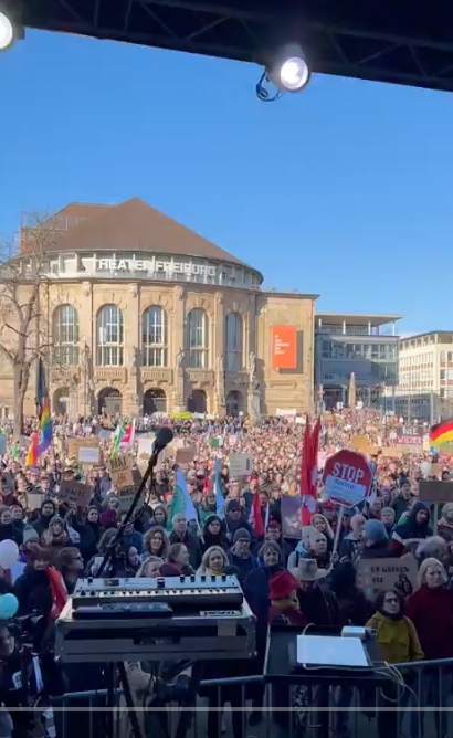 這起示威活動的大多數與會者集中於首都柏林，另外在美因茲（Mainz）、德累斯頓（Dresden）及漢諾威（Hanover）等城市也爆發數起大規模抗議。   圖：取自「X」@Maurice_Conrad
