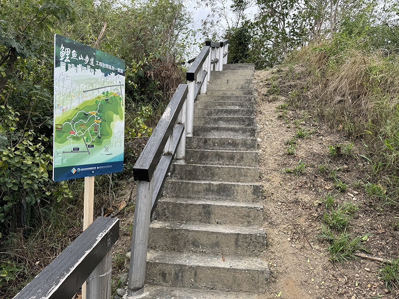 林業保育署台東分署於各入口處公告封閉施工區域及封閉路段。(圖為步道出入口) 圖:農業部林業及自然保育署台東分署/提供