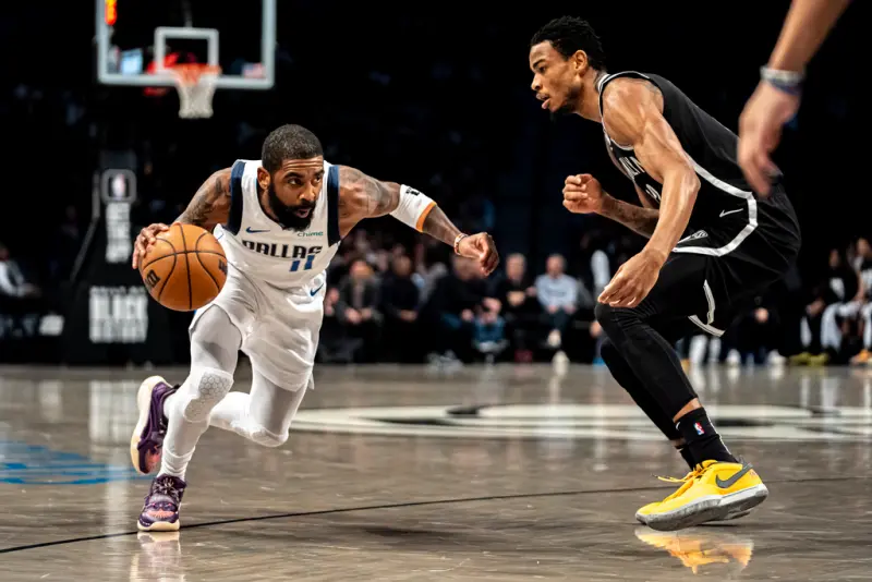 ▲布魯克林籃網球迷問厄文（Kyrie Irving），之前為何沒有這樣的好表現，厄文嘲諷稱去感謝紐約市長。（圖／美聯社／達志影像）   