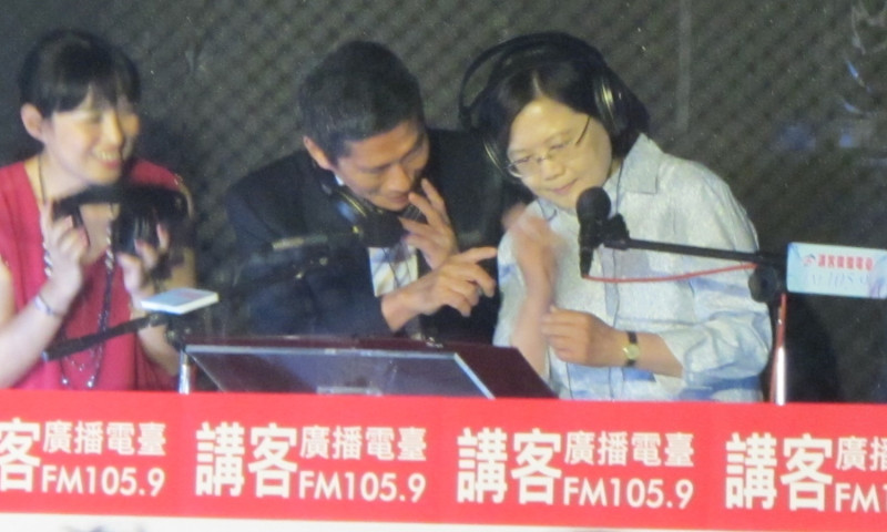 講客電台23日開播，總統蔡英文出席這場活動。   圖：林朝億/攝