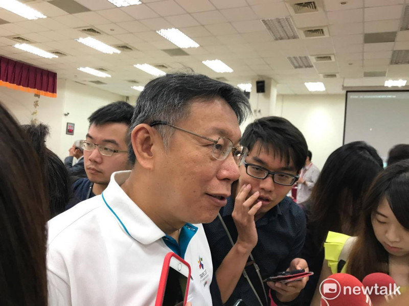 台北市長柯文哲表示，議員自費去雙城論壇，應該除了童仲彥之外，其他都還好。   圖：周煊惠/攝