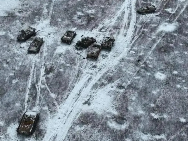 俄軍在近兩年的對烏克蘭戰爭中，損失了數千輛的裝甲車。   圖 : 翻攝自杜文龍