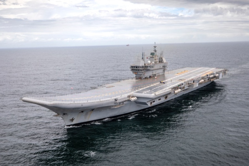印度「維克蘭特」號航母和「超日王」號航母，將以雙航母戰鬥群的模式首次出現在「米蘭 2024」多國海軍演習上。圖為「維克蘭特」號。