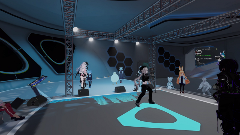 VIVE於日前在VR Chat舉行飆舞大賽，玩家穿戴自定位追蹤器大秀舞技   圖：HTC/提供