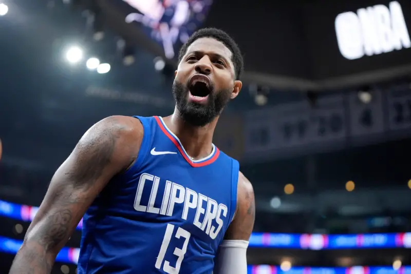▲快艇球星Paul George因膝傷問題將高掛免戰牌。（圖／美聯社／達志影像）   